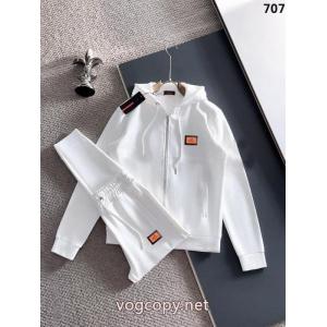 エルメスブランド スーパー コピー 店舗セット女性大好き 秋こそ楽しめるアイテム ファッションに新しい色.