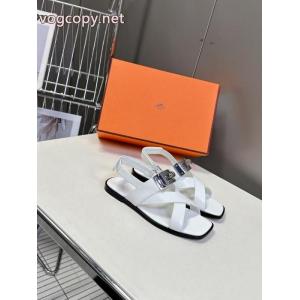 スーパー ブランド コピーアクティブシーンに欠かせない存在 26ss 異素材 VIP価格HERMESサンダル..