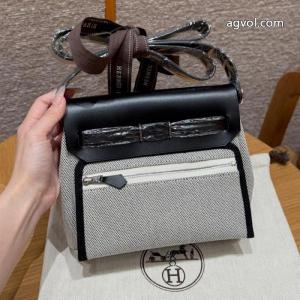  2026ブランド コピーHERMES人気商品新色登場！ 激安大特価定番人気 見た目が良いバッグ..