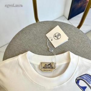 ブランド コピー 着払いHERMES高品質な 人気限定値段が安い オンライン限定商品半袖Tシャツ