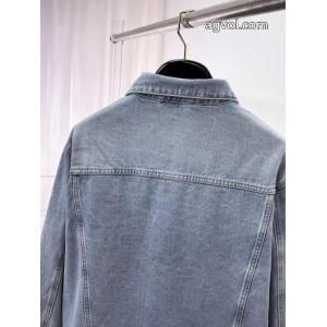 夏の大人カジュアルスタイル 国内即発  人気アイテム多数HERMESコピー 商品 ブランドデニムの服.