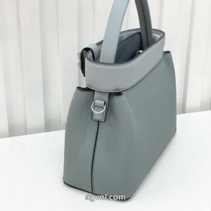  バッグ新作セール価格でゲット 今季トレンド抜け感新品 大人の色気を印象にエルメスコピー ブランド.
