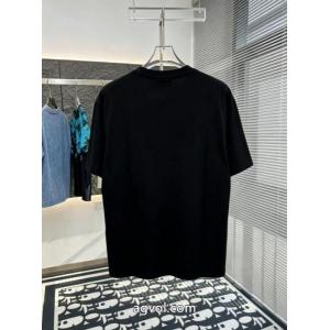 話題のブランド 2026限定新作 モードな雰囲気HERMES半袖Tシャツコピー 品 販売