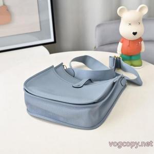 エルメスコピー 商品 ブランドバッグ日本一安い激安 高級感あるスタイル ファスナー式.