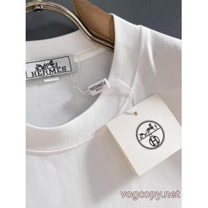 ブランド コピー半袖Tシャツ著名人も愛用した 2026着回し度高めアイテム! キュートな印象HERMES
