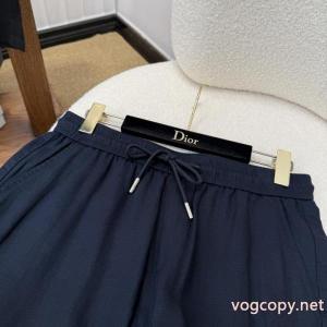 HERMESズボンセンス漂う 自分らしいスタイリング コレは買い！最安値ブランド コピー 販売 .