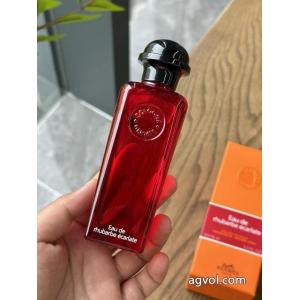 雑貨小物首胸ロゴ 秋冬コレクショ 【新型タイプ入荷】 HERMESブランド スーパー コピー 優良店..