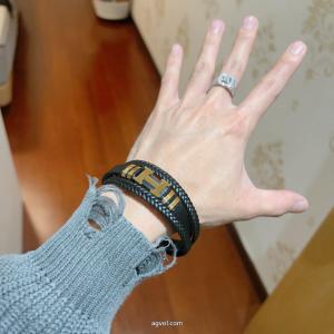 HERMES新作限定華やかキュート新作在庫希少ブレスレットブランド コピー 通販