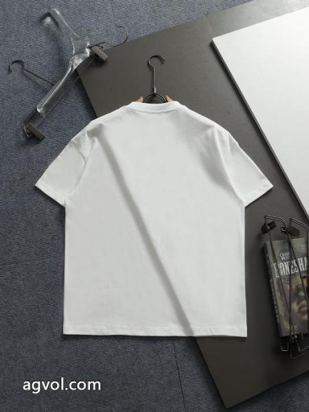 HERMES毎日更新 セレブ愛用 予約販売商品ブランド 通販店半袖Tシャツ 2