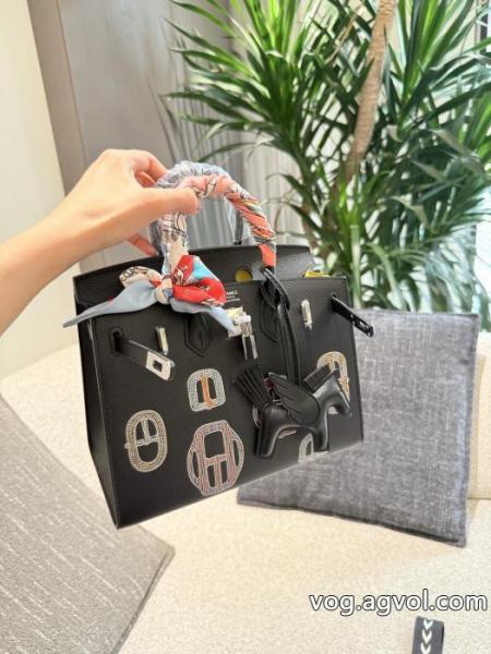 激安 通販 専門超人気 今年らしいおすすめ新品 実用性が高いバッグHERMES 0