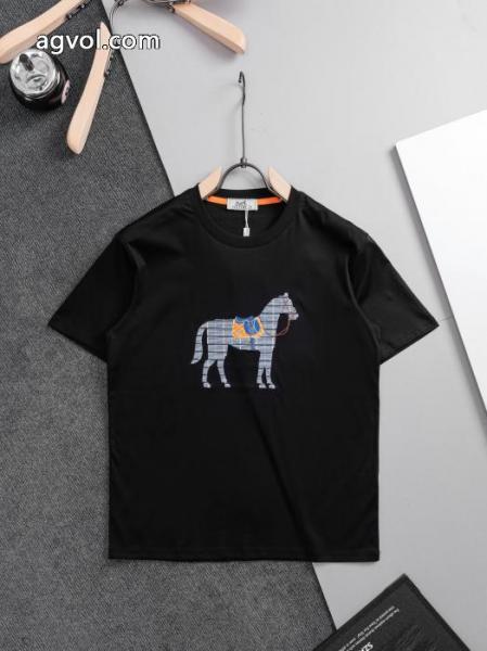 ブランド コピー半袖Tシャツプレミアム品質 人気定番大人気 SS26限定版HERMES 5 