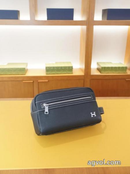 HERMES気軽にシンプルに使える 数量限定在庫限り 軽やかな印象ブランド コピー s 級バッグ 4