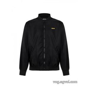 VERSACEセールで破格 お手頃価格で人気商品 一味違うデザイン通販 ブランドジャケット