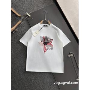 FENDI一番素敵 定番人気　薄手柔らか 全国無料品質保証Tシャツブランド 品 コピー.