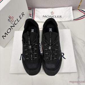 モンクレールスーパー コピー ブランド 通販スニーカー最新で男性にもお勧め 夏季限定販売 国内発セール完売間近..