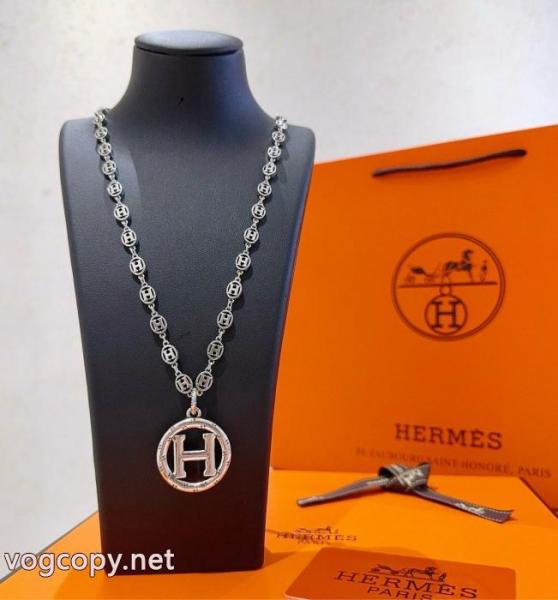 偽 ブランド 通販HERMESアクセサリーHOT260%新品 最安値間違いなし 強い魅力を感じる一枚 .. 1